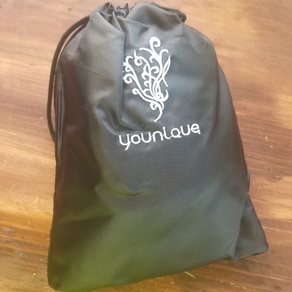 younique travel makeup bag